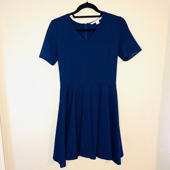 Diane Von Furstenberg Navy Blue V Neck Dress - Picture 2 of 8